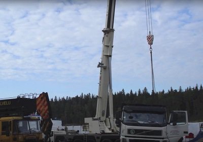 Погрузочные работы с помощью Terex-Demag