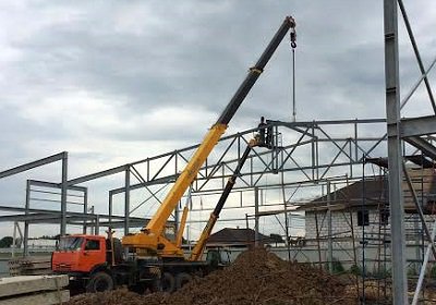 Услуги автокрана для стройки