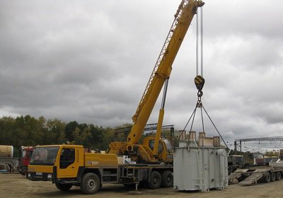 Автокран XCMG в работе