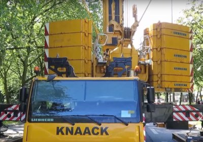 Автокран Liebherr
