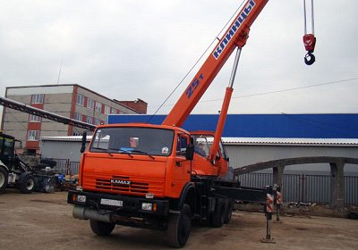 Заказать услуги автокрана Клинцы в Алматы